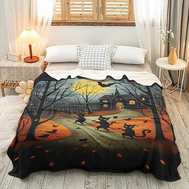 Halloween Decoration Cat Throw Blanket - Soft and Cozy Fleece with Spooky Cat Design