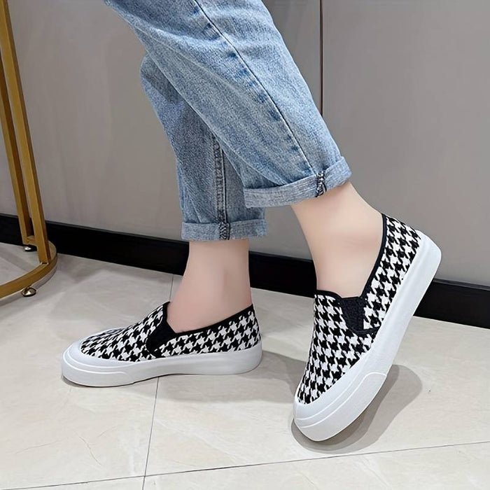 Women's Flats Slip-Ons Canvas Shoes Comfort Shoes Canvas Shoes Platform Sneakers