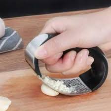 Garlic Press Rocker Stainless Steel Garlic Mincer Garlic Crusher Garlic Chopper for Smash