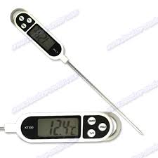 Accurately Measure Food Temperature Instantly with this Digital Meat Thermometer