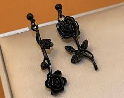 Women's Stud Earrings Drop Earrings Hoop Earrings Retro Flower Stylish Artistic Simple Vintage