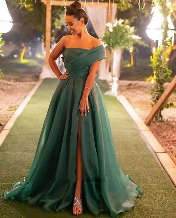A-Line Evening Gown Emerald Green Dress Wedding Guest Prom Sweep / Brush