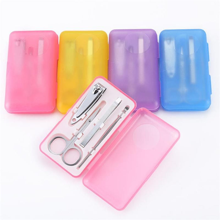 4PCS/Set Nail Clippers Plastic Box Trimmers Scissors Ear Spoon Tweezer Toe Nails