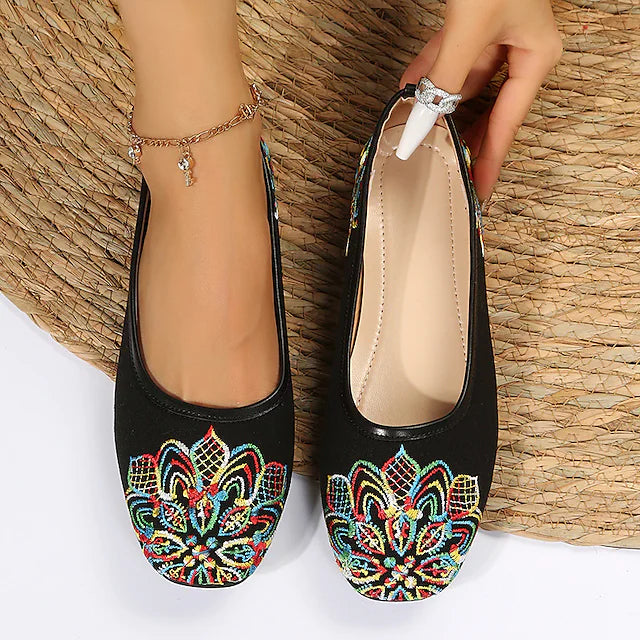 Women's Flats Comfort Shoes Plus Size Outdoor Embroidery Flat Heel Round Toe